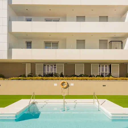 Aqua Vento, 3*